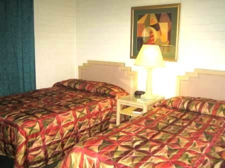 Econo Lodge Inn & Suites Yuma I-8 Стая снимка