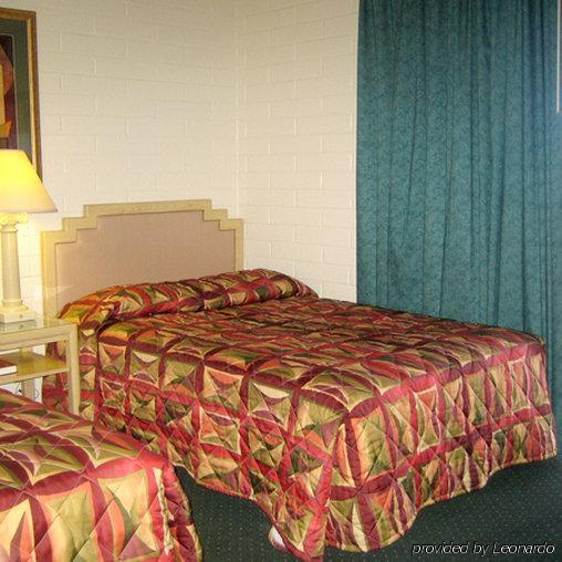 Econo Lodge Inn & Suites Yuma I-8 Стая снимка