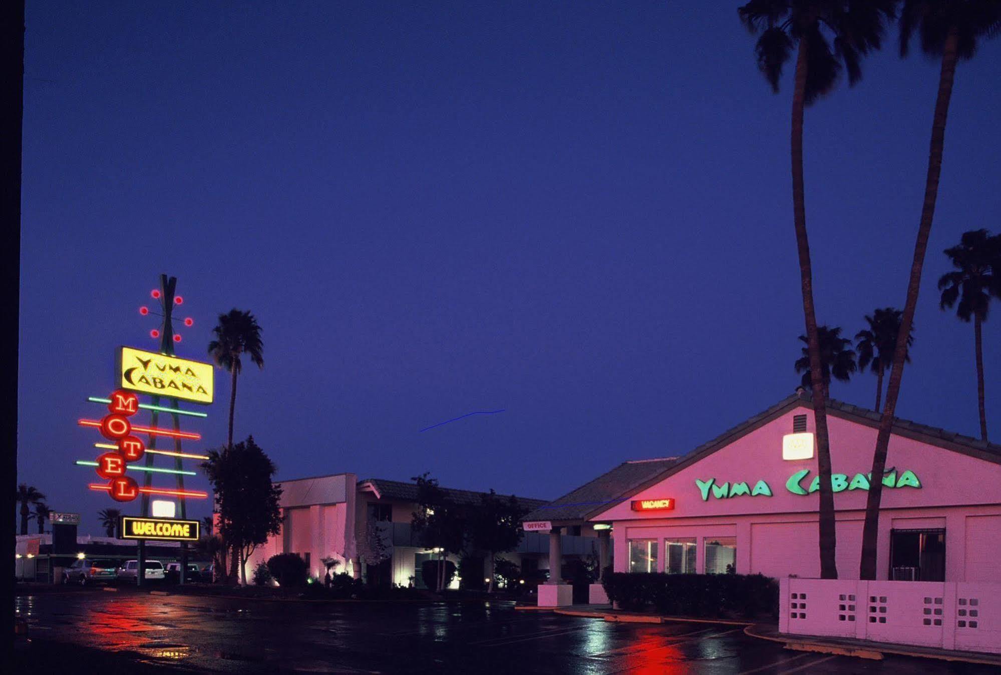 Econo Lodge Inn & Suites Yuma I-8 Екстериор снимка